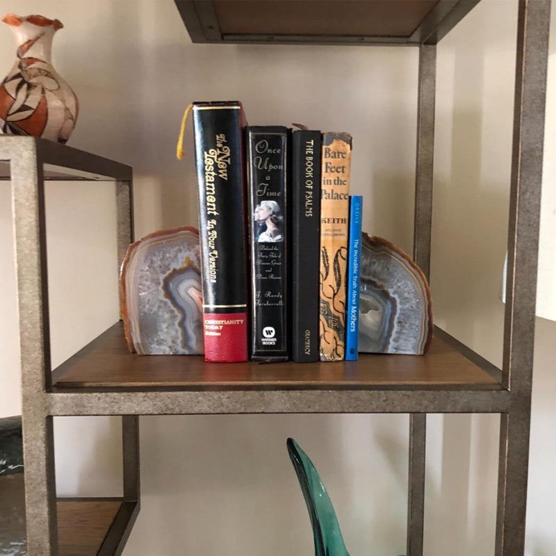 JIC Gem Natural Decorative Agate Book Ends Geode Bookends Stone Bookends for Shelves Book Ends to Hold Books Heavy Duty with Rubber Bumpers for DÃ©cor Small Size(1 Pair, 2-3 LBS) - Image 5